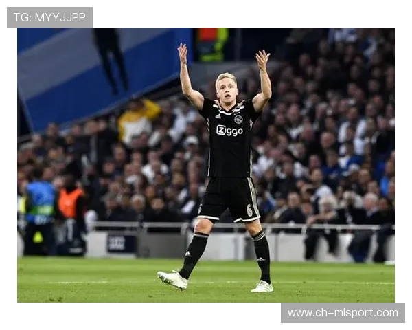 阿贾克斯准备签下未来比利时核心，开启全新足球时代