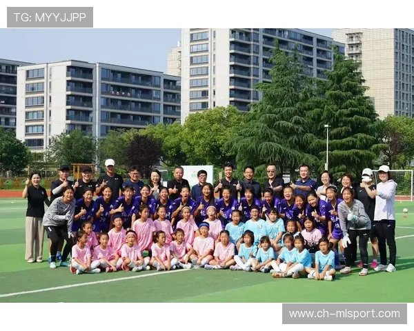 女足青训是否得到与男足同等待遇，女足青训中心最新消息