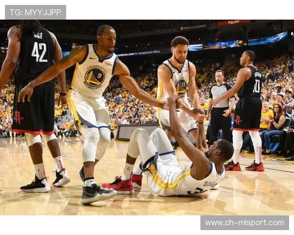 勇士队追求三连冠,胜利在望,勇士三冠对手