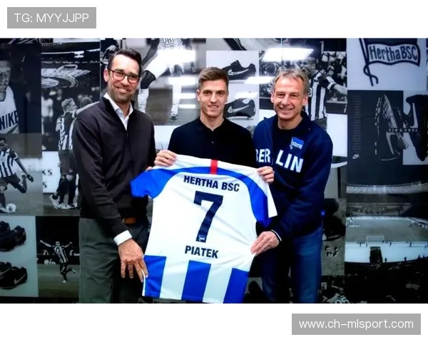 青年球员被多家俱乐部抢购 转会市场活跃，年轻人球队比赛